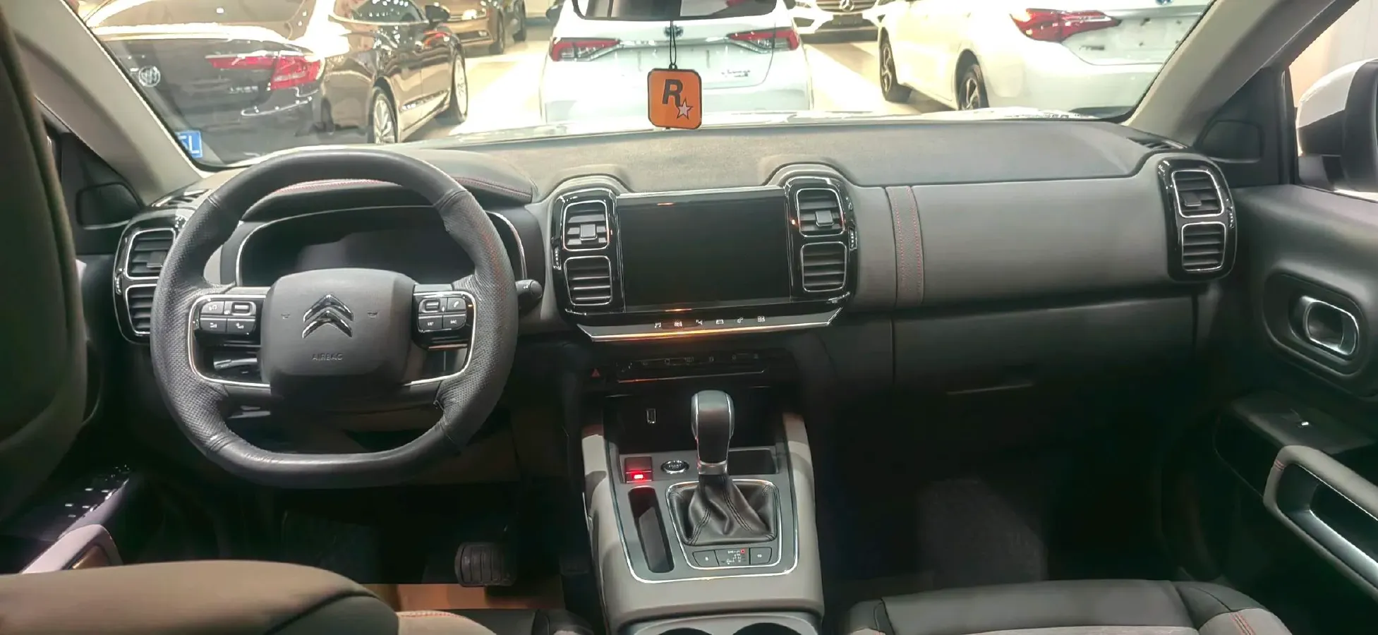 2017 Citroen C5 Aircross 1.6T 167HP L4 6AT,autocango,china used car exporter,china ev exporter,chinese used car exporter,chinese used ev exporter