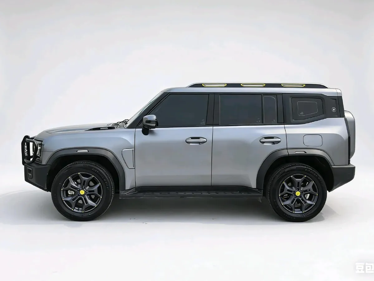 2023 Jetour Traveller 2.0T 254HP L4 7DCT,autocango,china used car exporter,china ev exporter,chinese used car exporter,chinese used ev exporter