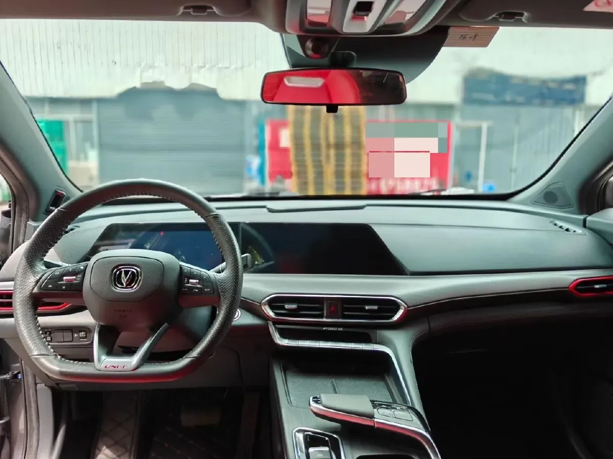 2020 ChangAn UNI-T 1.5T 180HP L4 7DCT,autocango,china used car exporter,china ev exporter,chinese used car exporter,chinese used ev exporter