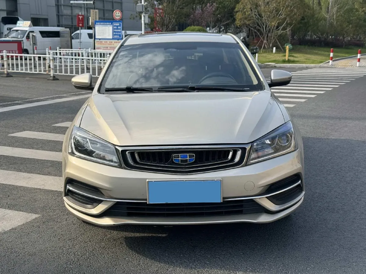 2018 Geely Emgrand 1.5L 109HP L4 5MT,autocango,china used car exporter,china ev exporter,chinese used car exporter,chinese used ev exporter
