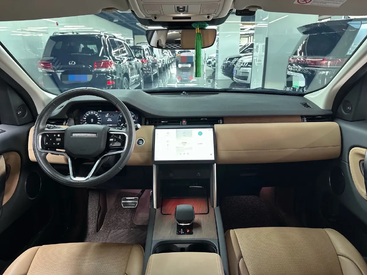 2024 Land Rover Discovery Sport 2.0T 249HP L4 9AT,autocango,china used car exporter,china ev exporter,chinese used car exporter,chinese used ev exporter