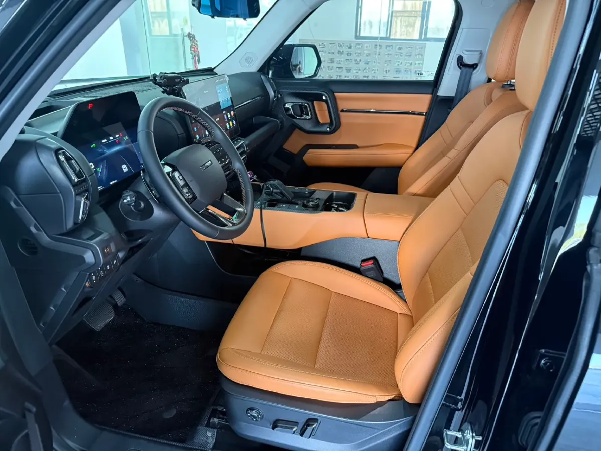 2023 Haval Dargo PLUS 2.0T 238HP L4 9DCT,autocango,china used car exporter,china ev exporter,chinese used car exporter,chinese used ev exporter