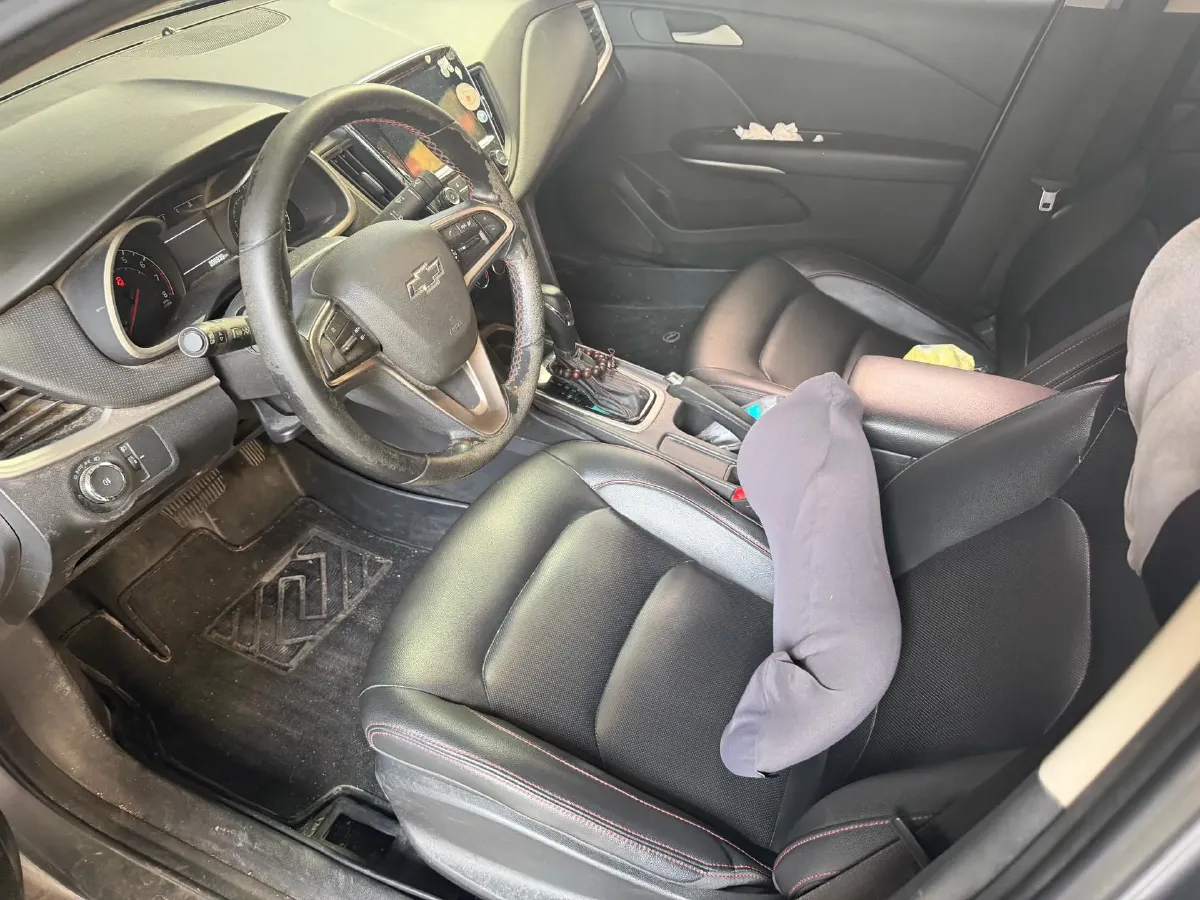 2020 Chevrolet Monza 1.0T 125HP L3 6DCT,autocango,china used car exporter,china ev exporter,chinese used car exporter,chinese used ev exporter