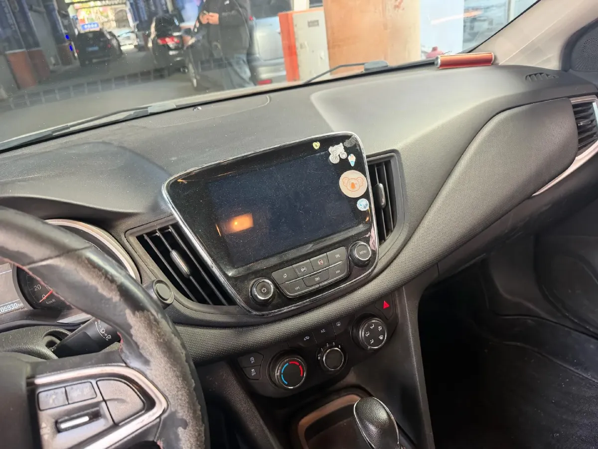 2020 Chevrolet Monza 1.0T 125HP L3 6DCT,autocango,china used car exporter,china ev exporter,chinese used car exporter,chinese used ev exporter