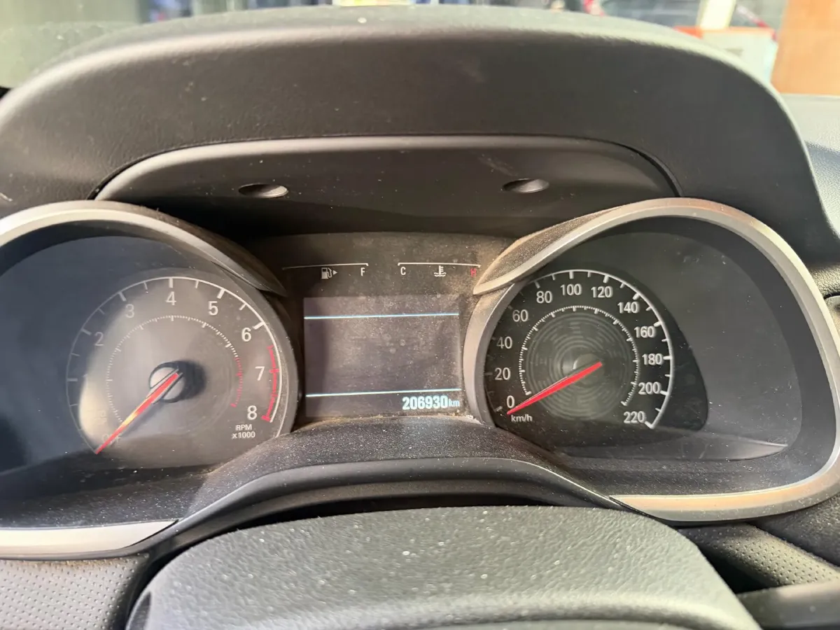 2020 Chevrolet Monza 1.0T 125HP L3 6DCT,autocango,china used car exporter,china ev exporter,chinese used car exporter,chinese used ev exporter