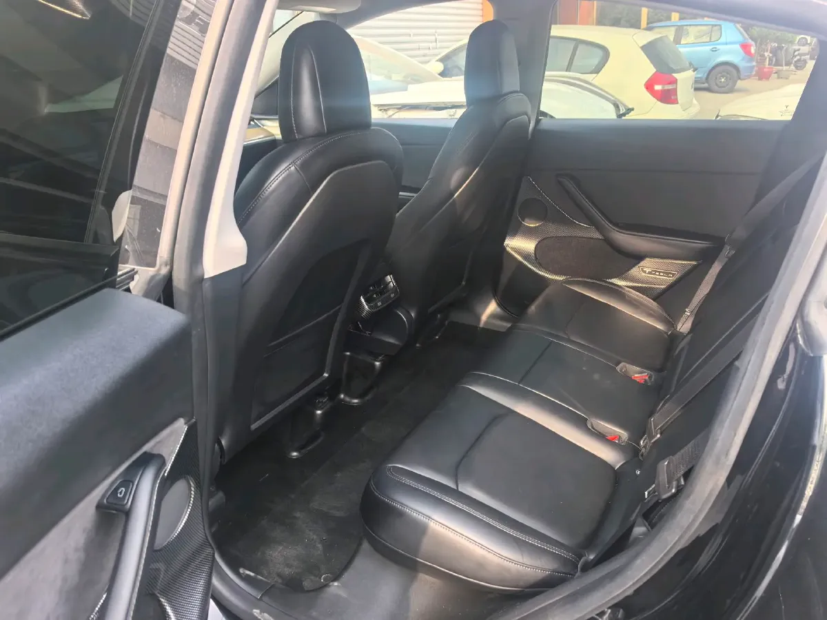 2021 Tesla Model Y BEV 60KWH,autocango,china used car exporter,china ev exporter,chinese used car exporter,chinese used ev exporter