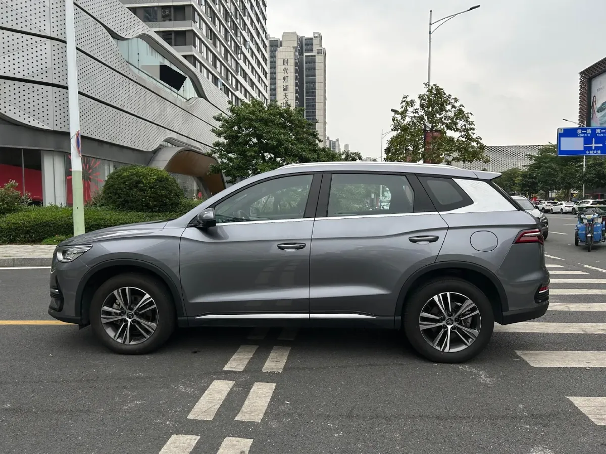 2022 Ruichi Auto EC31 BEV 41.932KWH,autocango,china used car exporter,china ev exporter,chinese used car exporter,chinese used ev exporter