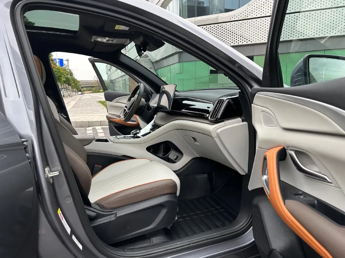 2022 Ruichi Auto EC31 BEV 41.932KWH,autocango,china used car exporter,china ev exporter,chinese used car exporter,chinese used ev exporter