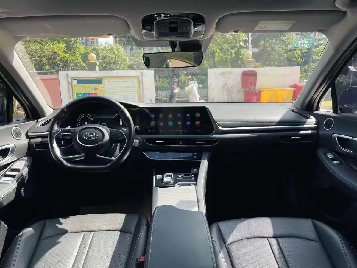 2020 Hyundai Sonata 1.5T 170HP L4 7DCT,autocango,china used car exporter,china ev exporter,chinese used car exporter,chinese used ev exporter