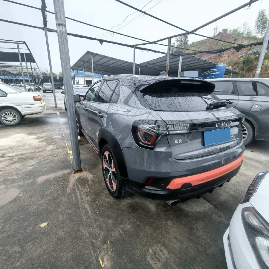 2018 Toyota C-HR 2.0L 171HP L4 CVT,autocango,china used car exporter,china ev exporter,chinese used car exporter,chinese used ev exporter