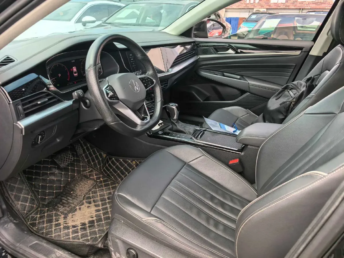 2023 Volkswagen Passat 2.0T 186HP L4 7DCT,autocango,china used car exporter,china ev exporter,chinese used car exporter,chinese used ev exporter