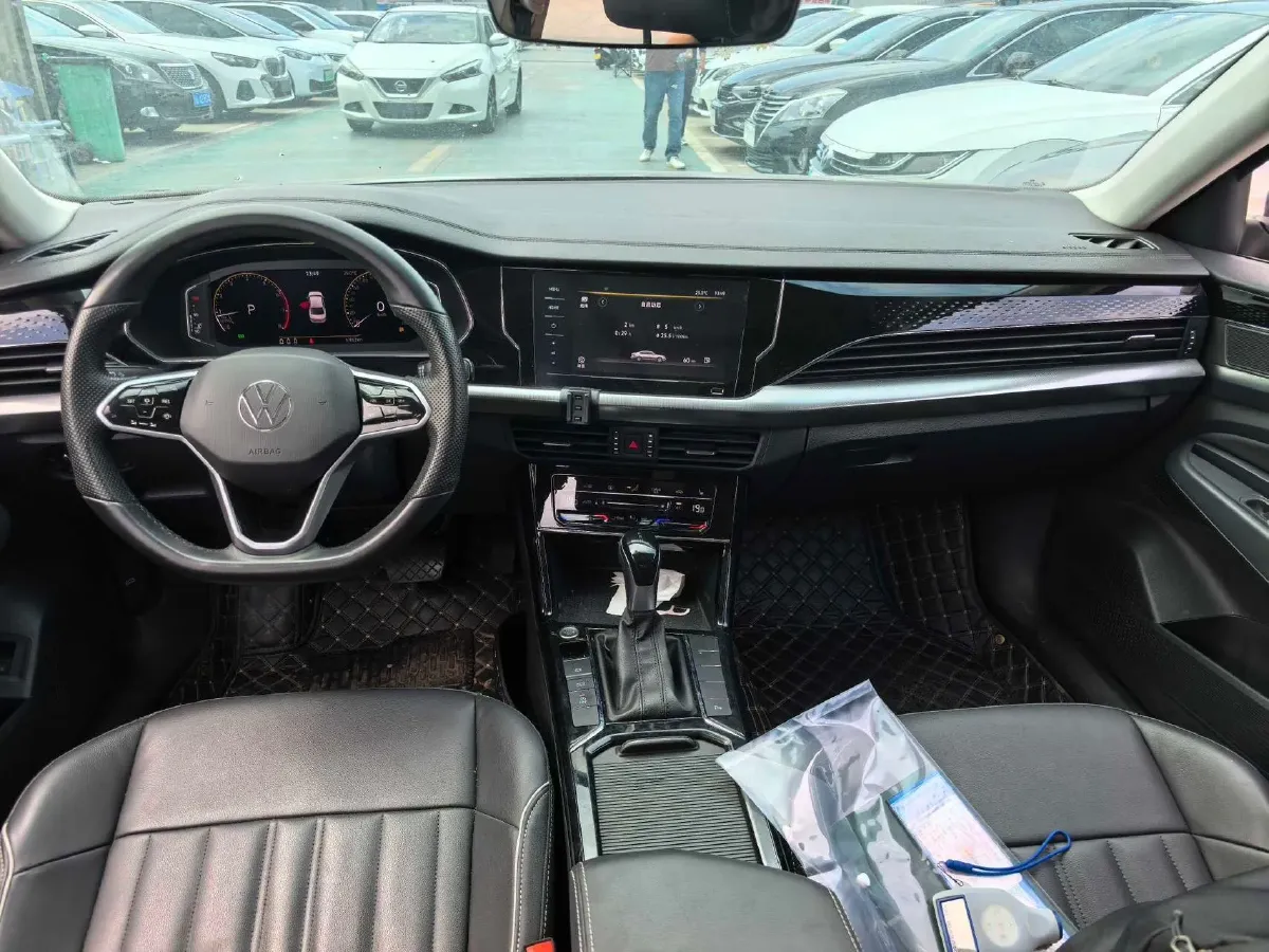 2023 Volkswagen Passat 2.0T 186HP L4 7DCT,autocango,china used car exporter,china ev exporter,chinese used car exporter,chinese used ev exporter