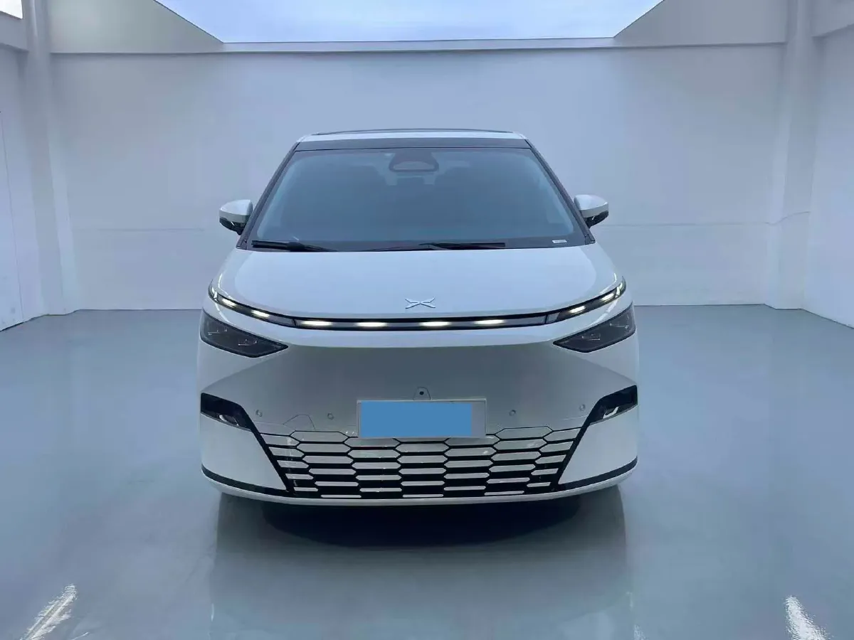2024 Xpeng X9 BEV 101.5KWH,autocango,china used car exporter,china ev exporter,chinese used car exporter,chinese used ev exporter