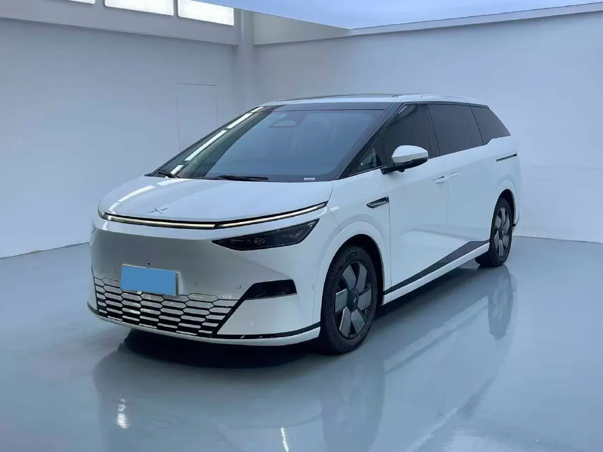 2024 Xpeng X9 BEV 101.5KWH,autocango,china used car exporter,china ev exporter,chinese used car exporter,chinese used ev exporter