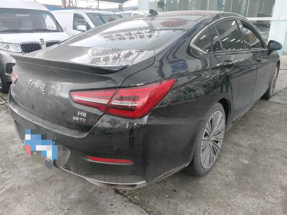 2020 HongQi H5 1.8T 197HP L4 6AT,autocango,china used car exporter,china ev exporter,chinese used car exporter,chinese used ev exporter