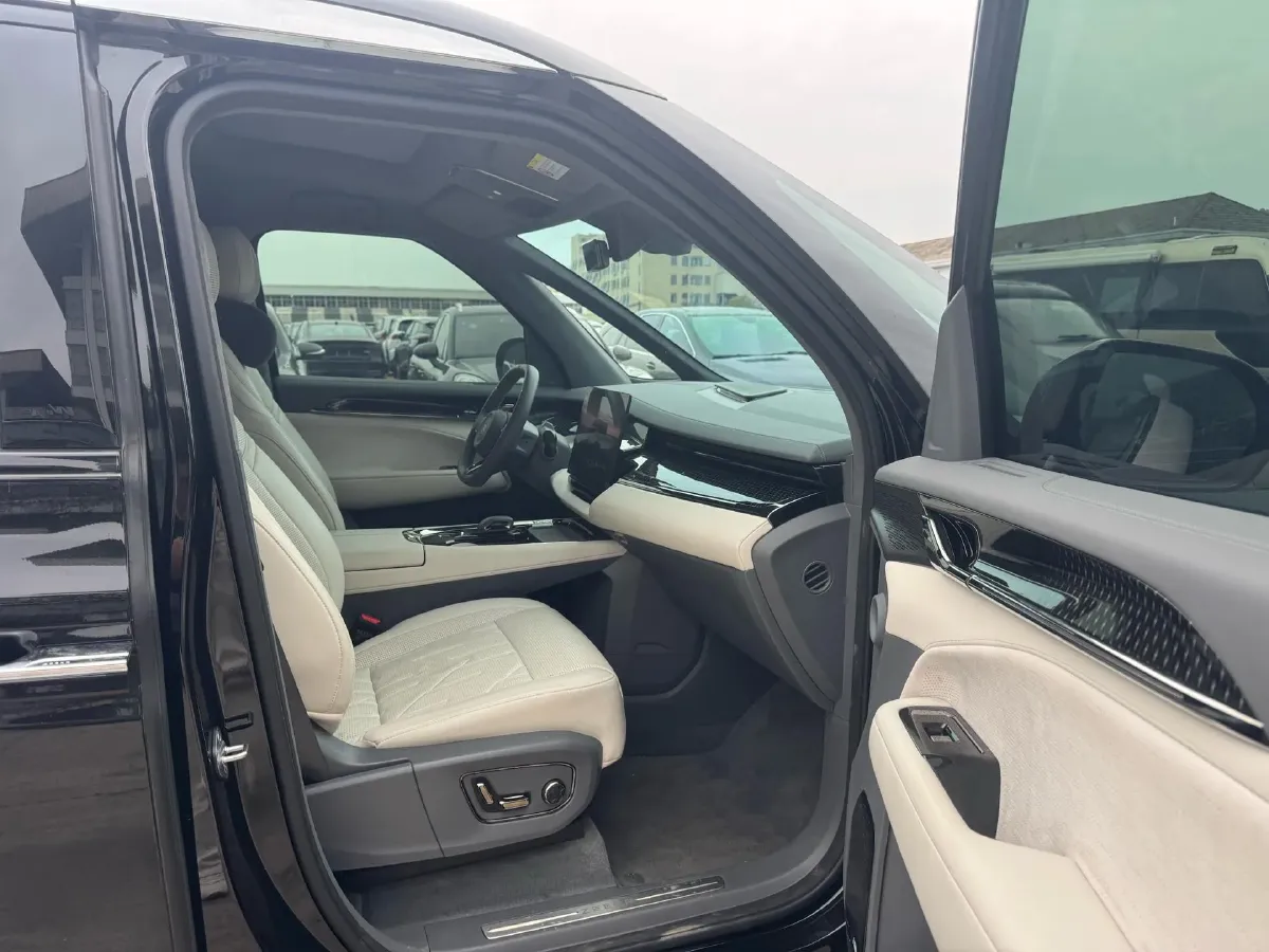 2024 Zeekr 009 BEV 108KWH,autocango,china used car exporter,china ev exporter,chinese used car exporter,chinese used ev exporter