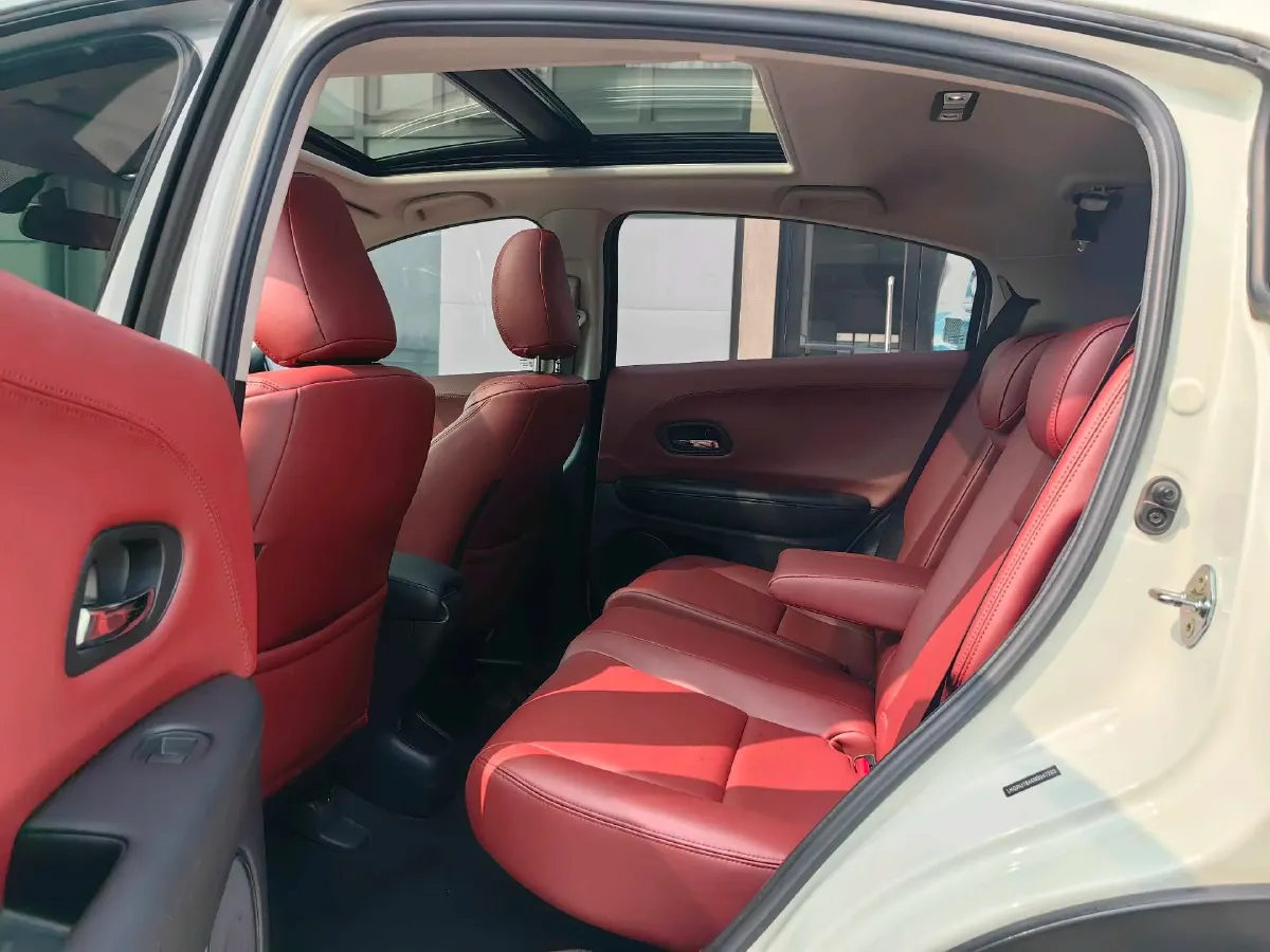 2020 Honda Vezel 1.5L 131HP L4 CVT,autocango,china used car exporter,china ev exporter,chinese used car exporter,chinese used ev exporter