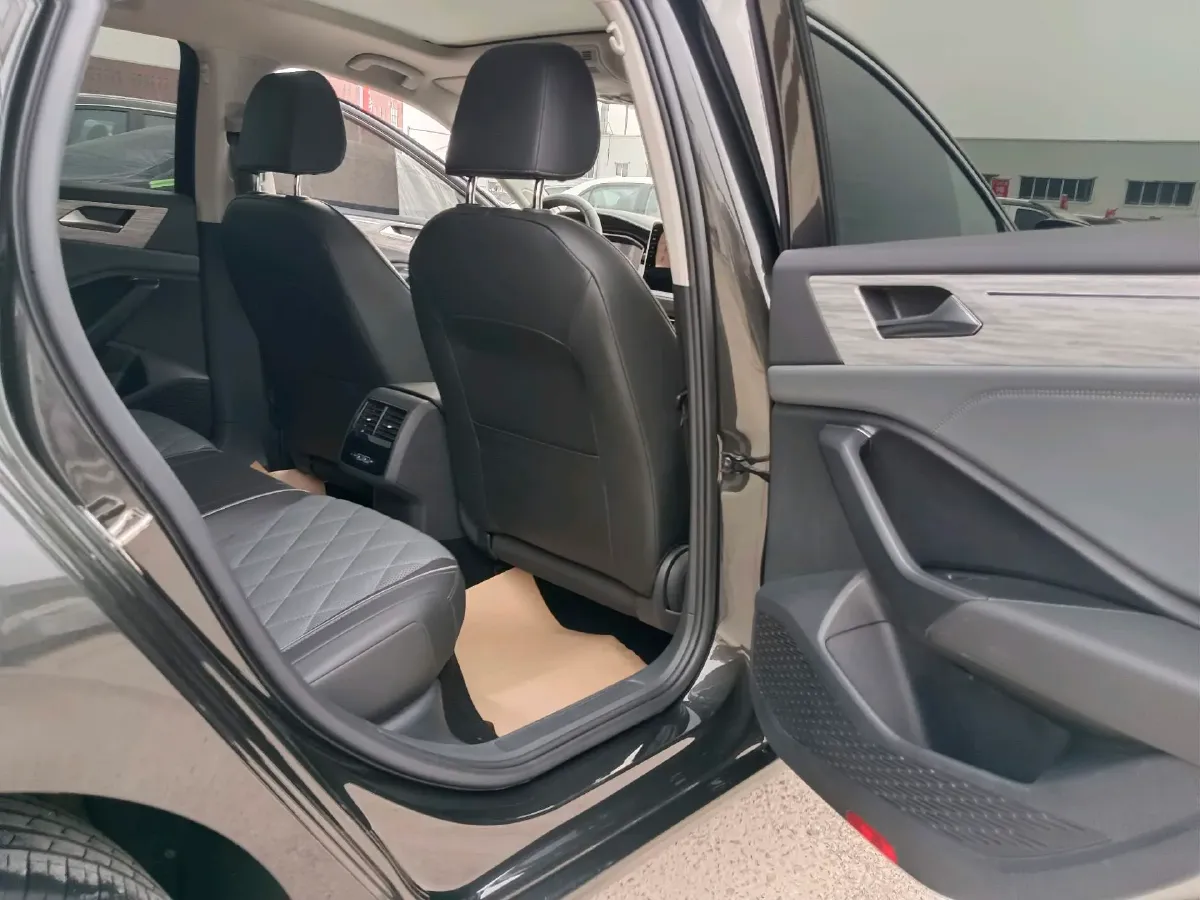 2023 Volkswagen Sagitar 1.4T 150HP L4 7DCT,autocango,china used car exporter,china ev exporter,chinese used car exporter,chinese used ev exporter