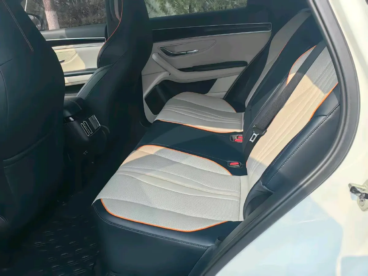 2021 Geometry A BEV 70KWH,autocango,china used car exporter,china ev exporter,chinese used car exporter,chinese used ev exporter