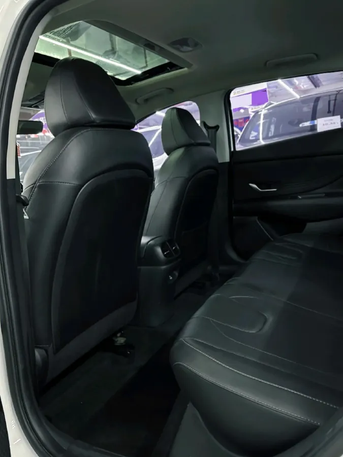 2022 Hyundai Elantra 1.5L 115HP L4 CVT,autocango,china used car exporter,china ev exporter,chinese used car exporter,chinese used ev exporter