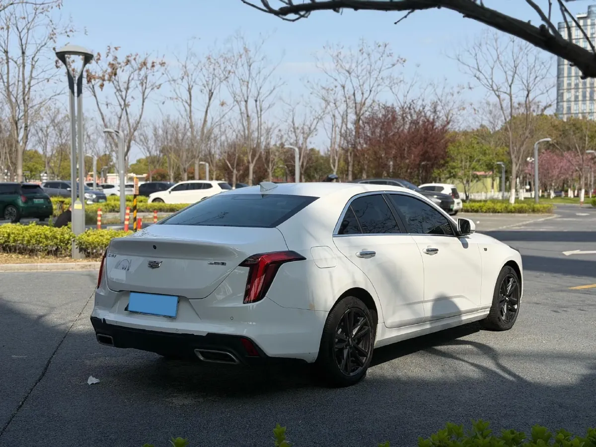 2021 Cadillac CT4 2.0T 237HP L4 8AT,autocango,china used car exporter,china ev exporter,chinese used car exporter,chinese used ev exporter