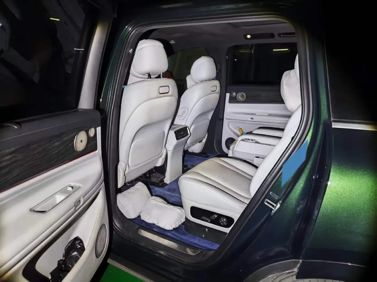 2024 AITO AITO M9 BEV 100KWH,autocango,china used car exporter,china ev exporter,chinese used car exporter,chinese used ev exporter