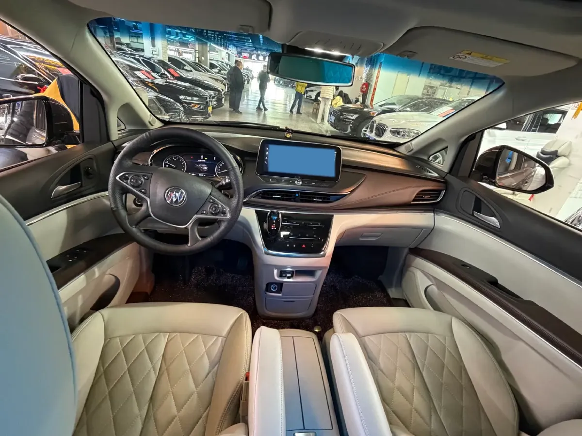 2021 Buick GL8 2.0T 237HP L4 9AT,autocango,china used car exporter,china ev exporter,chinese used car exporter,chinese used ev exporter