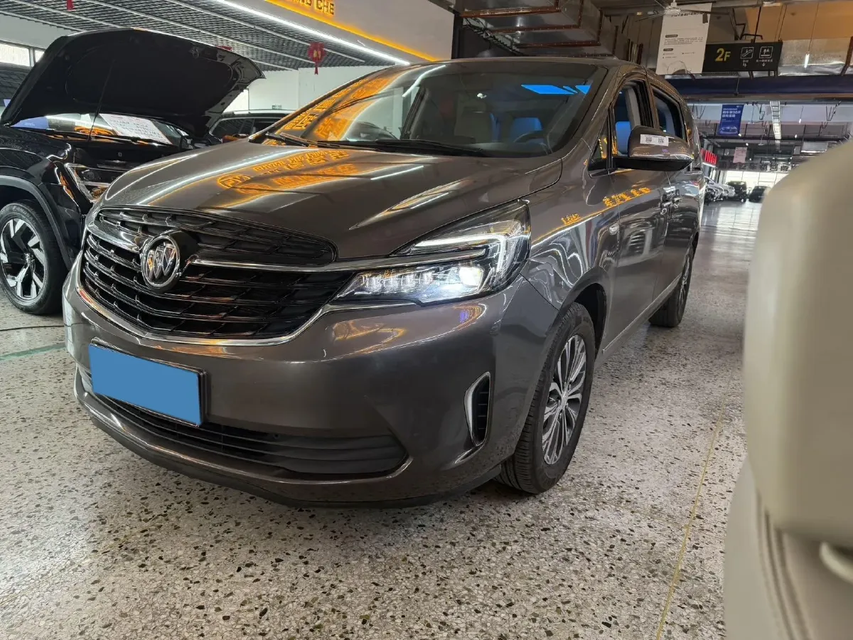 2021 Buick GL8 2.0T 237HP L4 9AT,autocango,china used car exporter,china ev exporter,chinese used car exporter,chinese used ev exporter