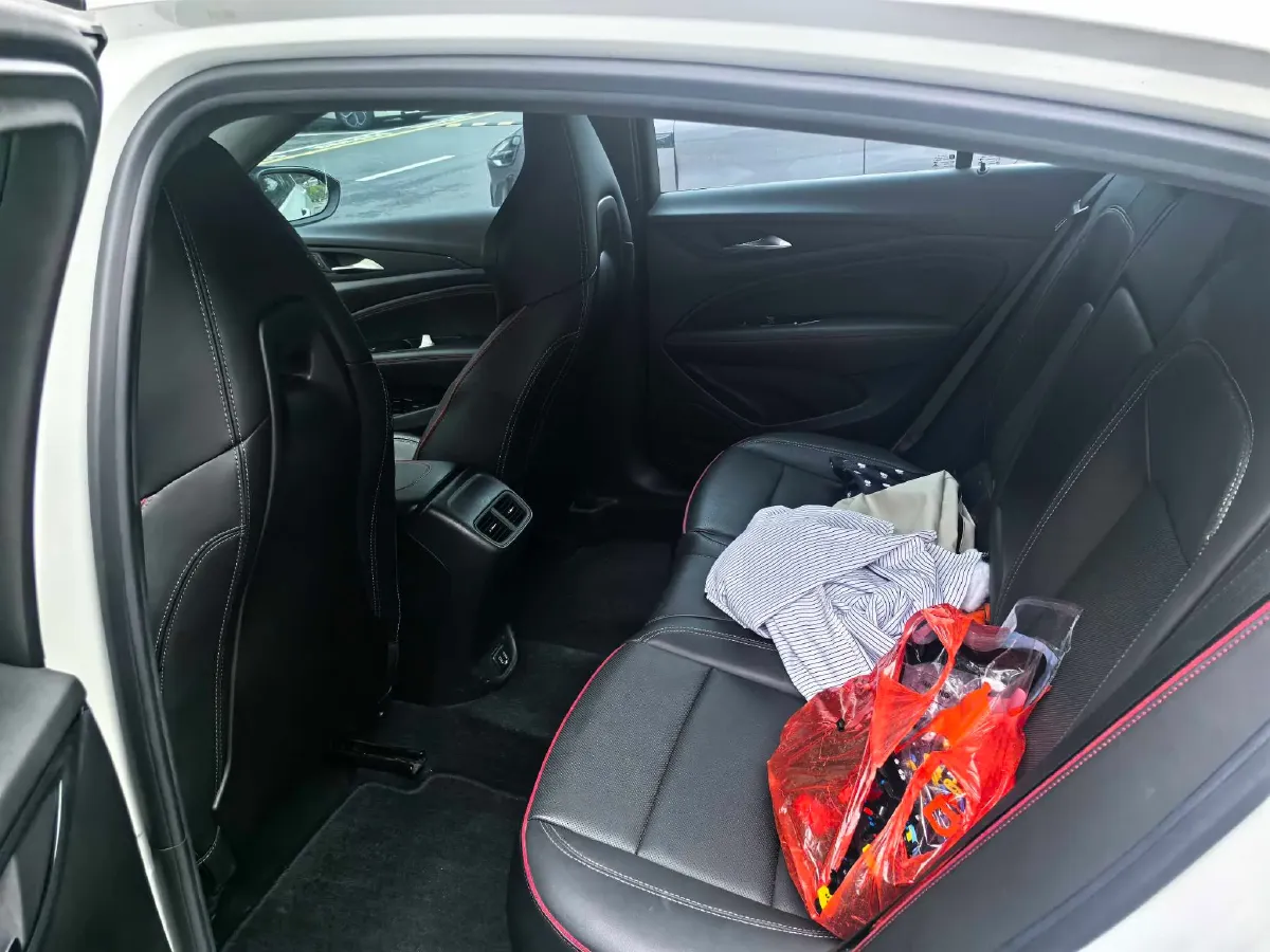 2023 Buick Regal 2.0T 237HP L4 9AT,autocango,china used car exporter,china ev exporter,chinese used car exporter,chinese used ev exporter