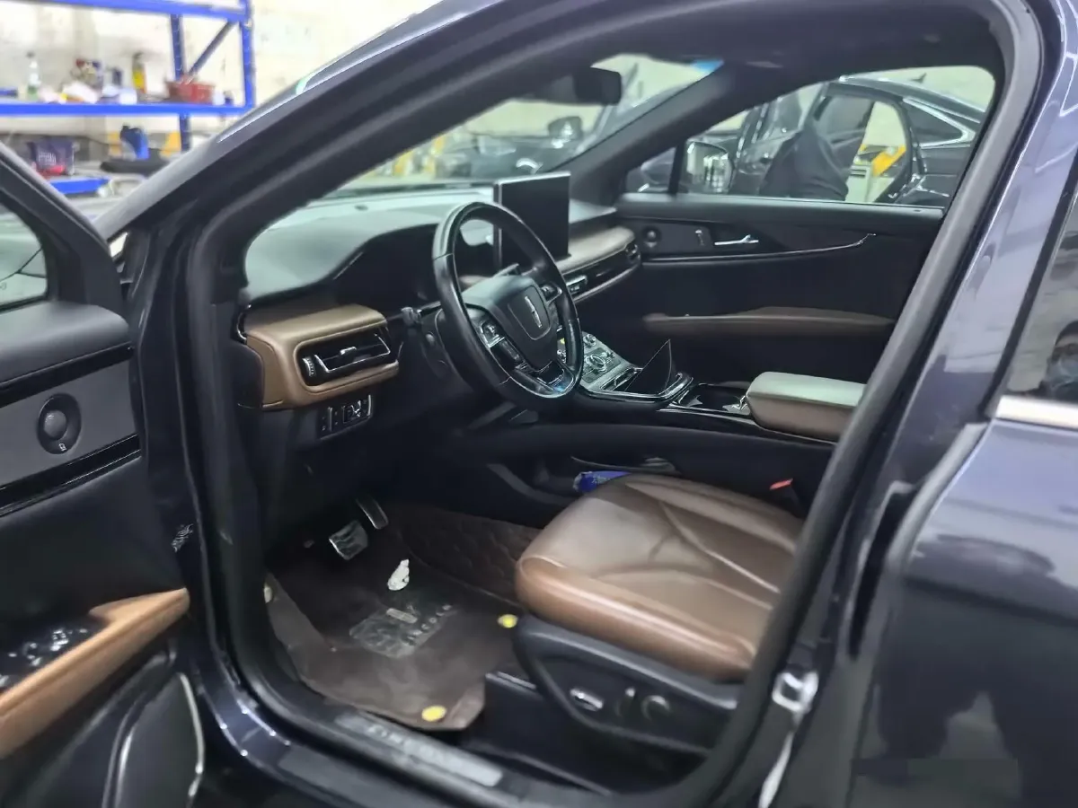 2021 Lincoln Nautilus 2.0T 245HP L4 8AT,autocango,china used car exporter,china ev exporter,chinese used car exporter,chinese used ev exporter