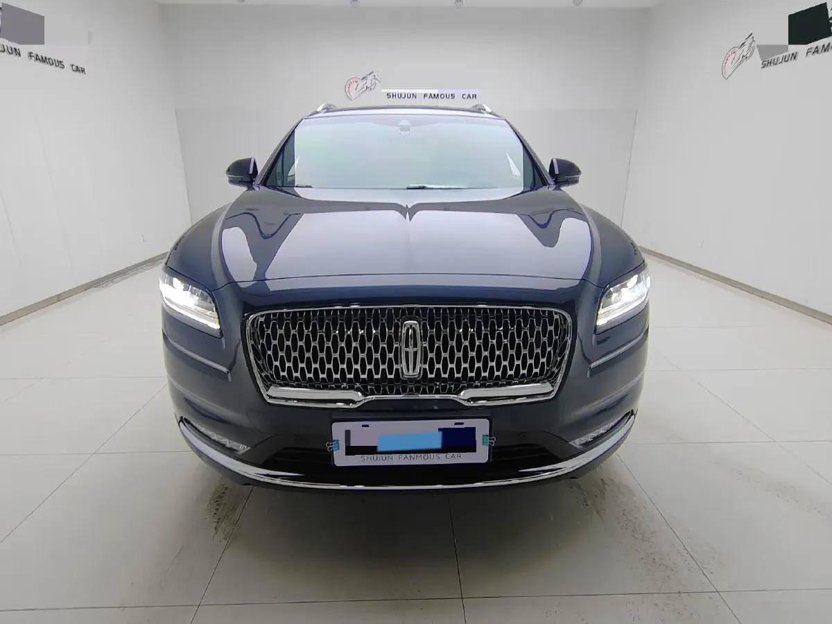 2021 Lincoln Nautilus 2.0T 245HP L4 8AT,autocango,china used car exporter,china ev exporter,chinese used car exporter,chinese used ev exporter
