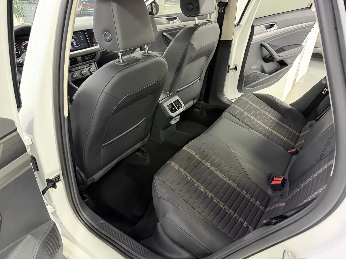 2019 Volkswagen Sagitar 1.2T 116HP L4 7DCT,autocango,china used car exporter,china ev exporter,chinese used car exporter,chinese used ev exporter