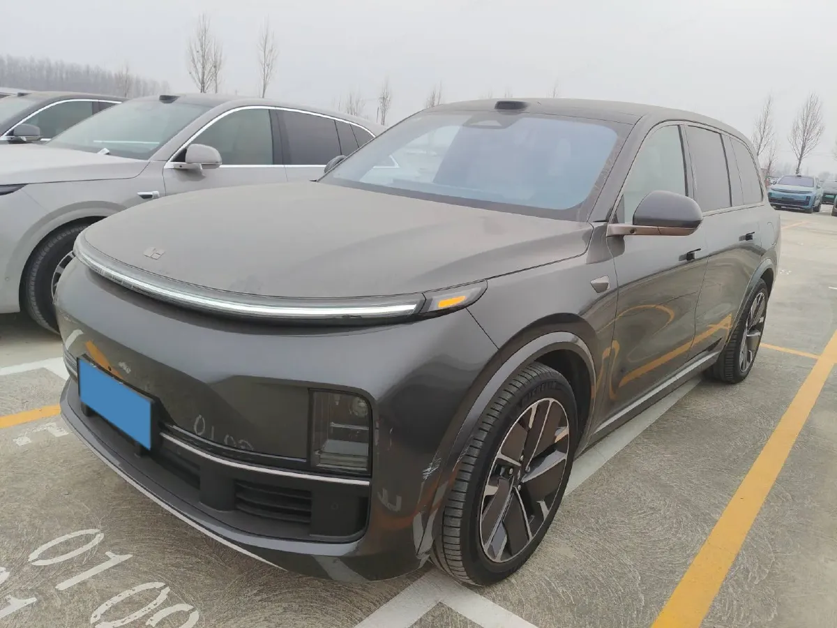 2025 Li L9 Range Extended 154HP REEV,autocango,china used car exporter,china ev exporter,chinese used car exporter,chinese used ev exporter