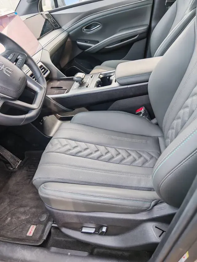 2025 BYD SongL DM-i 1.5L 101HP L4 E-CVT PHEV 26.6KWH,autocango,china used car exporter,china ev exporter,chinese used car exporter,chinese used ev exporter