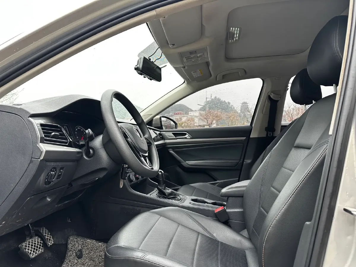 2019 Volkswagen Lavida 1.2T 116HP L4 7DCT,autocango,china used car exporter,china ev exporter,chinese used car exporter,chinese used ev exporter