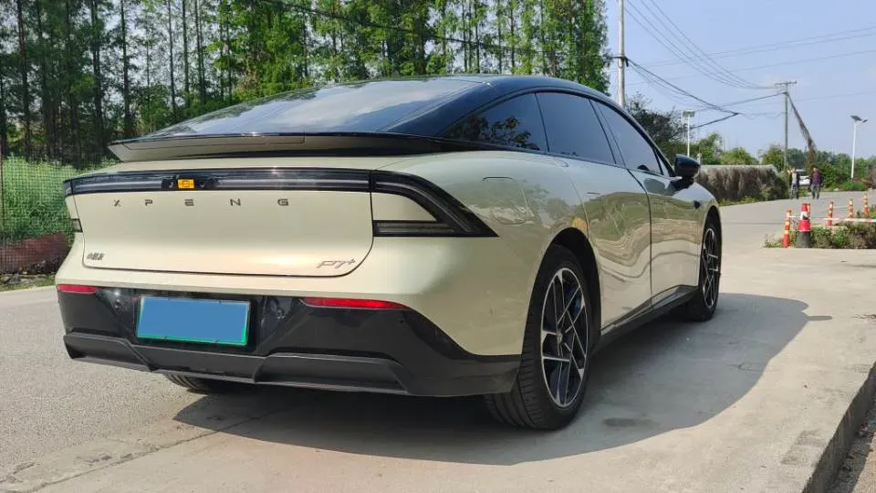 2024 Xpeng P7+ BEV 60.7KWH,autocango,china used car exporter,china ev exporter,chinese used car exporter,chinese used ev exporter