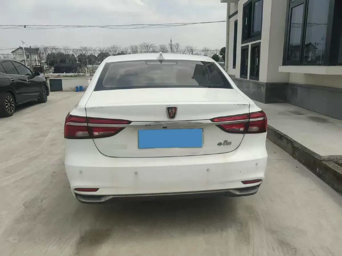 2017 Roewe i6 1.0T 125HP L3 2AT PHEV,autocango,china used car exporter,china ev exporter,chinese used car exporter,chinese used ev exporter