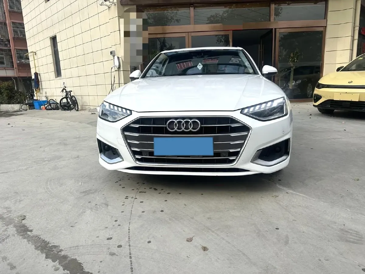 2020 Audi A4L 2.0T 190HP L4 7DCT,autocango,china used car exporter,china ev exporter,chinese used car exporter,chinese used ev exporter