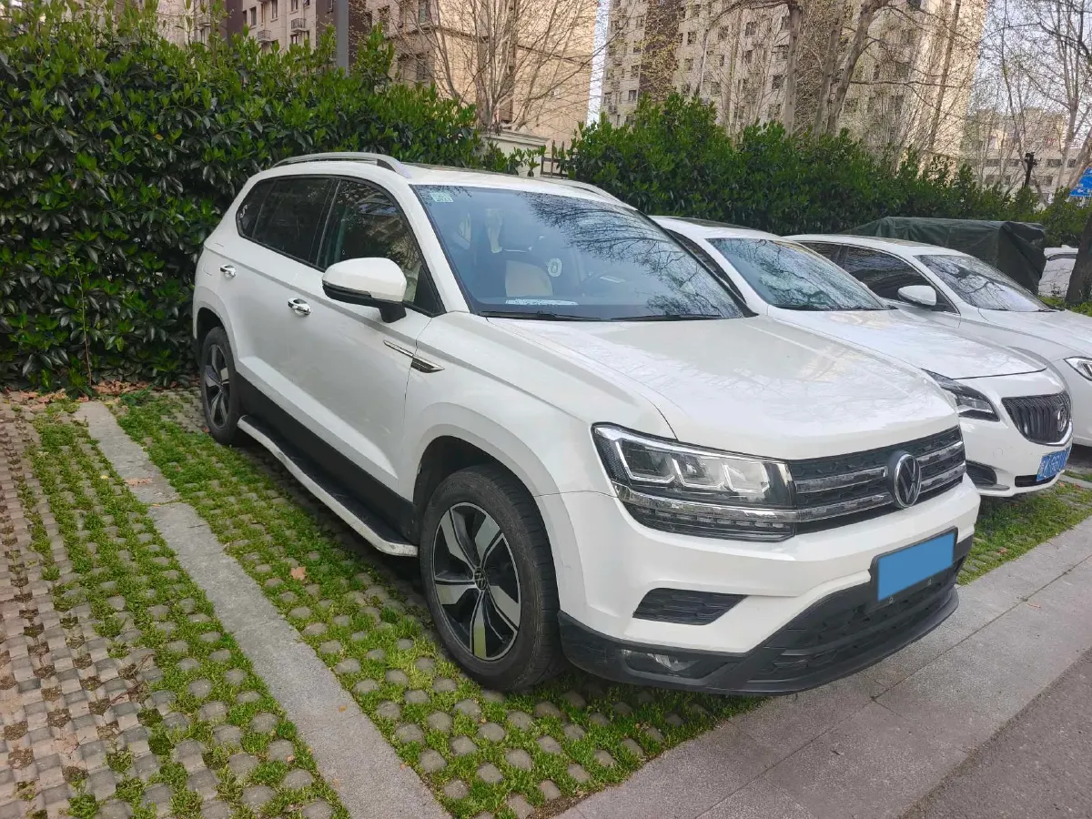 2021 Volkswagen Tharu 1.4T 150HP L4 7DCT,autocango,china used car exporter,china ev exporter,chinese used car exporter,chinese used ev exporter