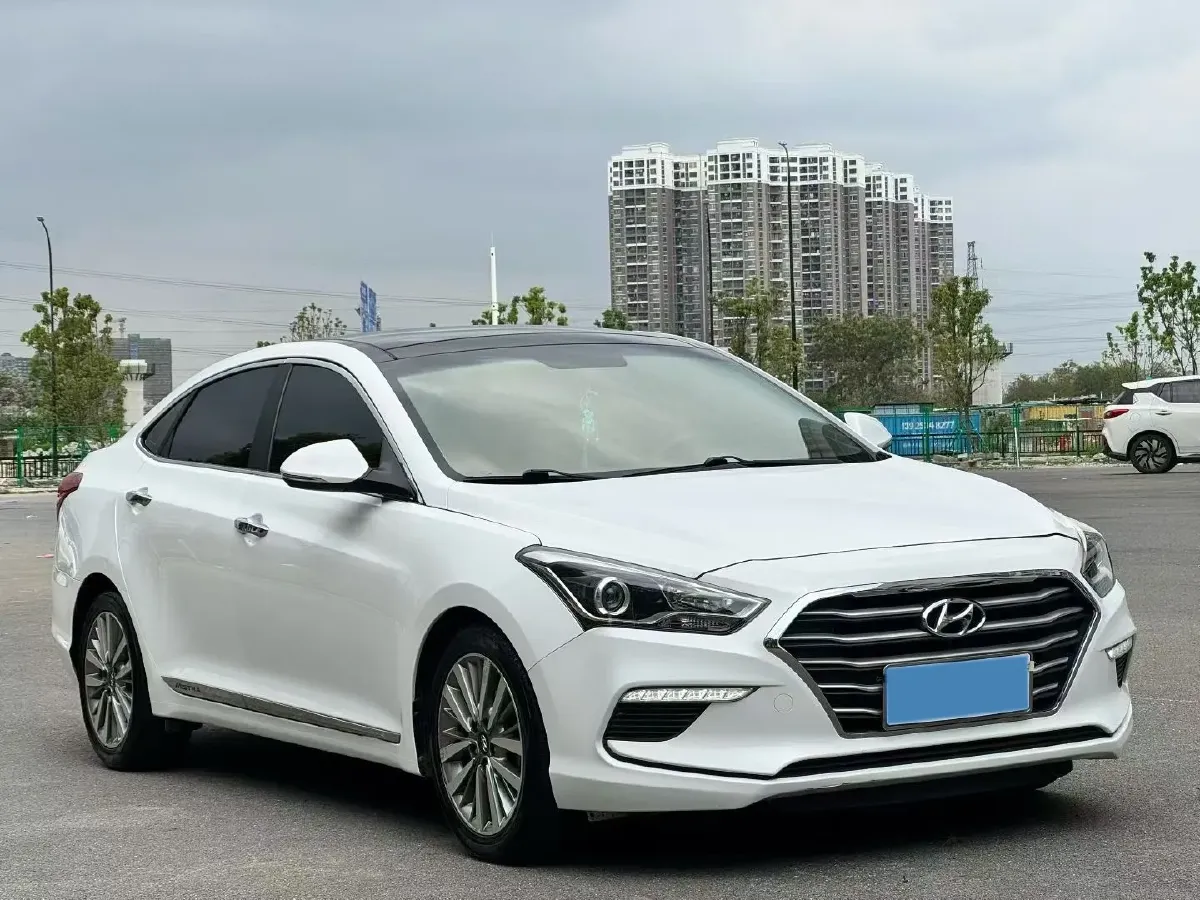 2017 Hyundai Mistra 1.8L 143HP L4 6AT,autocango,china used car exporter,china ev exporter,chinese used car exporter,chinese used ev exporter