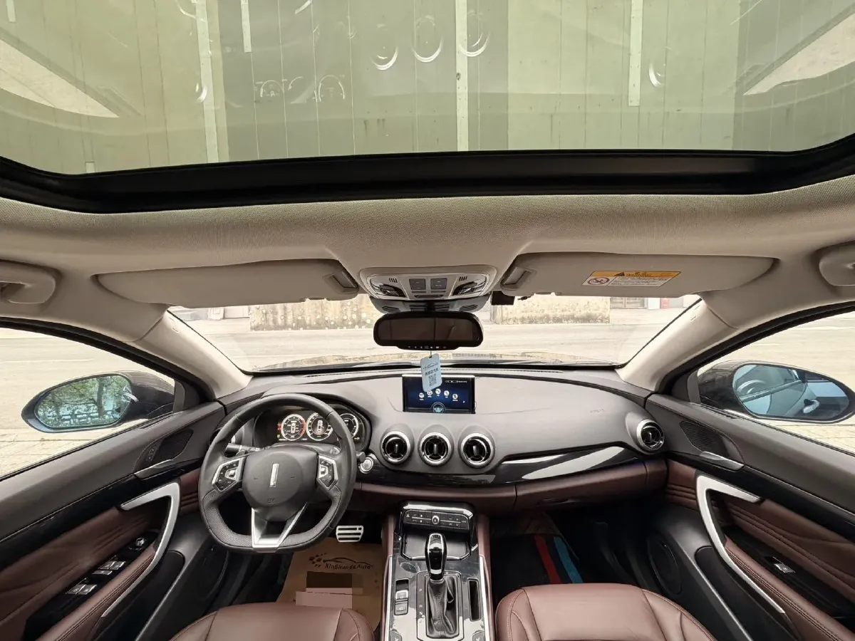 2017 WEY VV7 2.0T 234HP L4 7DCT,autocango,china used car exporter,china ev exporter,chinese used car exporter,chinese used ev exporter