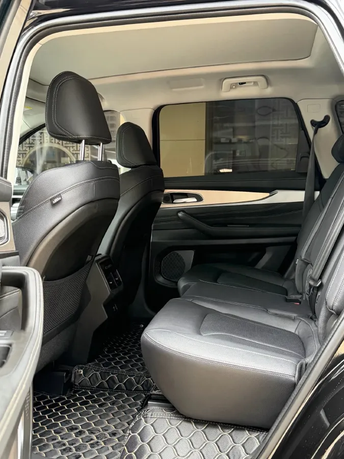 2022 Exceed VX 2.0T 261HP L4 7DCT,autocango,china used car exporter,china ev exporter,chinese used car exporter,chinese used ev exporter