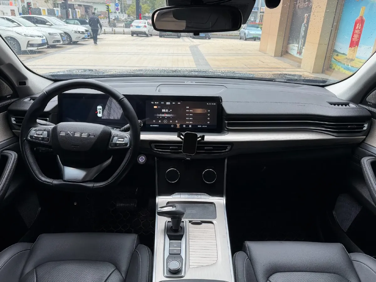 2022 Exceed VX 2.0T 261HP L4 7DCT,autocango,china used car exporter,china ev exporter,chinese used car exporter,chinese used ev exporter