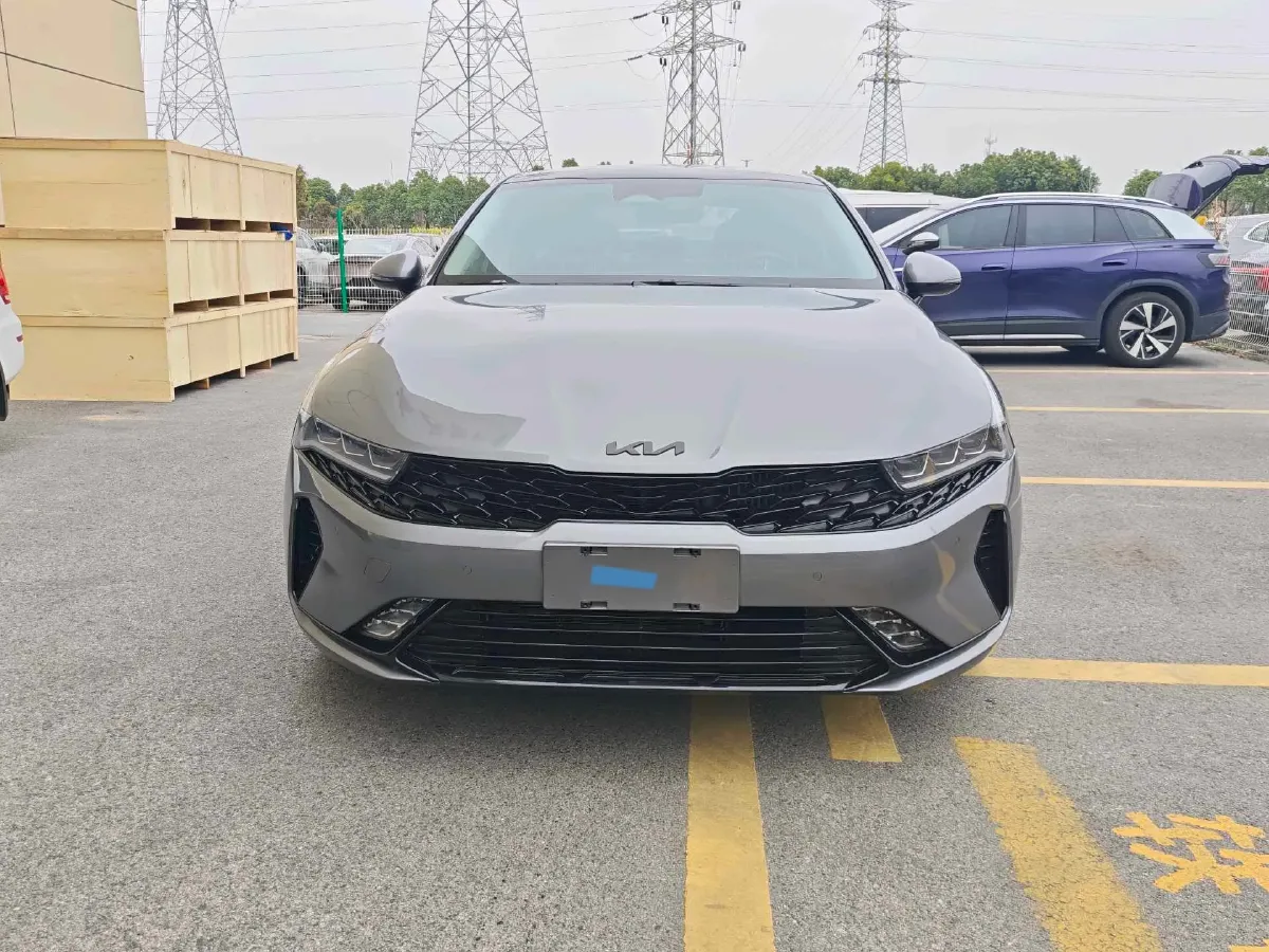 2021 Kia K5 2.0T 240HP L4 8AT,autocango,china used car exporter,china ev exporter,chinese used car exporter,chinese used ev exporter
