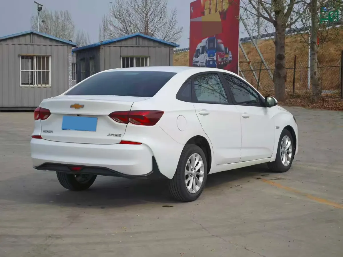 2022 Chevrolet Monza 1.5L 113HP L4 6AT,autocango,china used car exporter,china ev exporter,chinese used car exporter,chinese used ev exporter