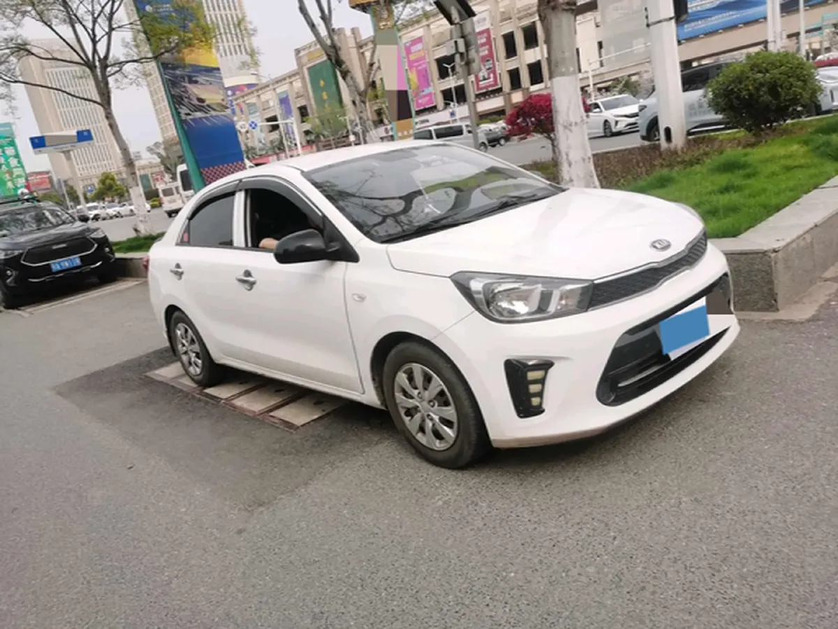 2017 Kia Pegas 1.4L 95HP L4 5MT,autocango,china used car exporter,china ev exporter,chinese used car exporter,chinese used ev exporter