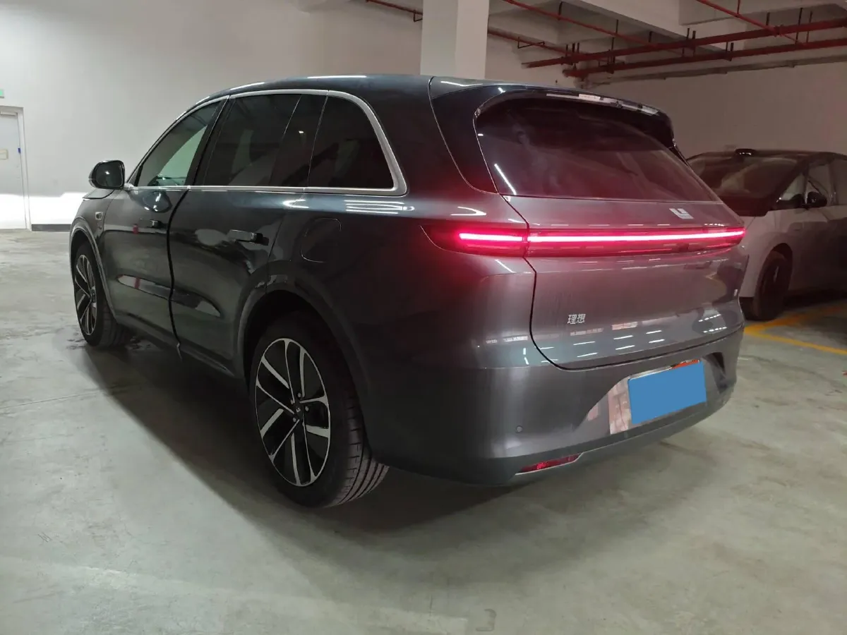 2024 Li L6 Range Extended 154HP L4 REEV 36.8KWH,autocango,china used car exporter,china ev exporter,chinese used car exporter,chinese used ev exporter