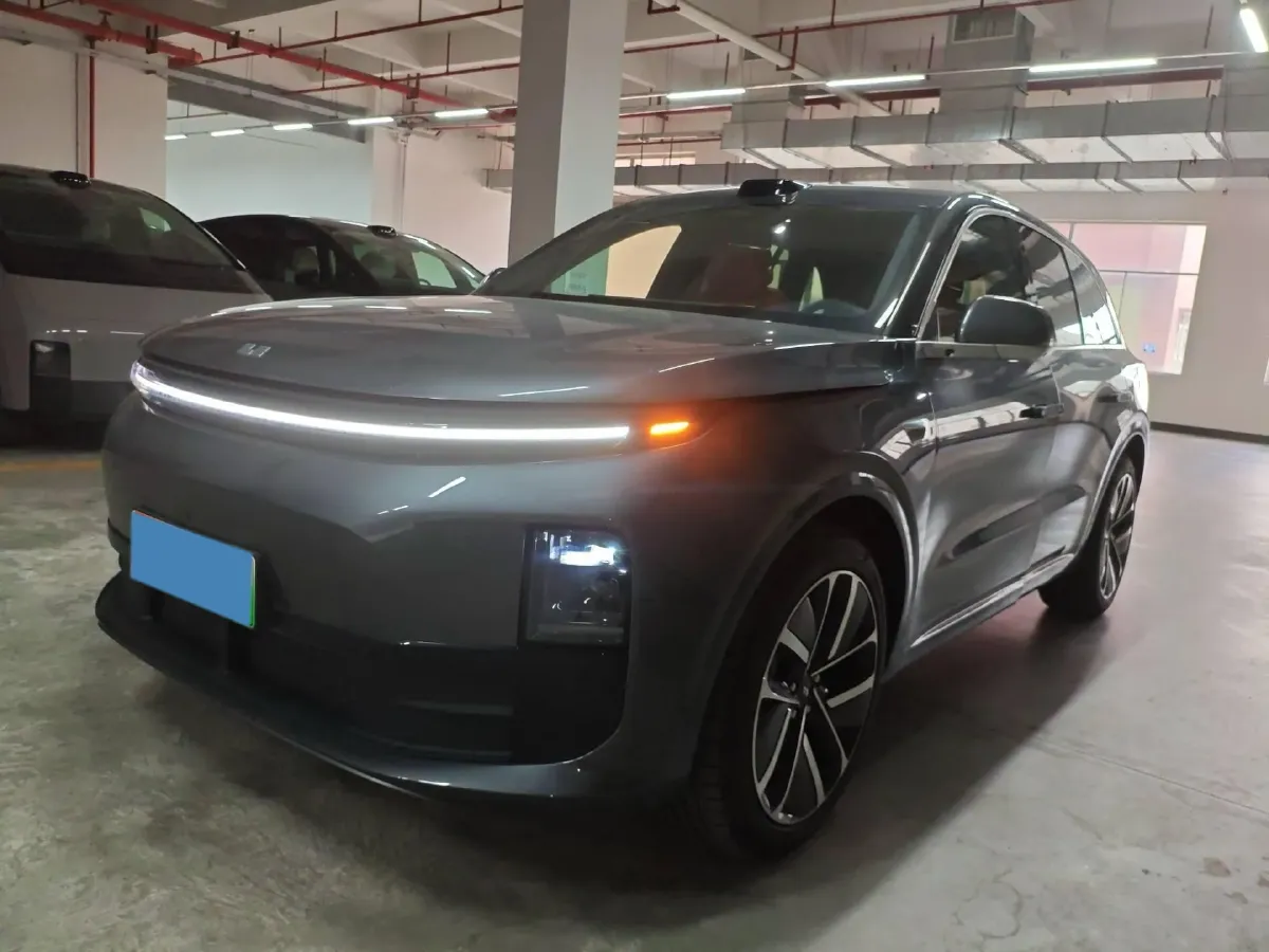 2024 Li L6 Range Extended 154HP L4 REEV 36.8KWH,autocango,china used car exporter,china ev exporter,chinese used car exporter,chinese used ev exporter