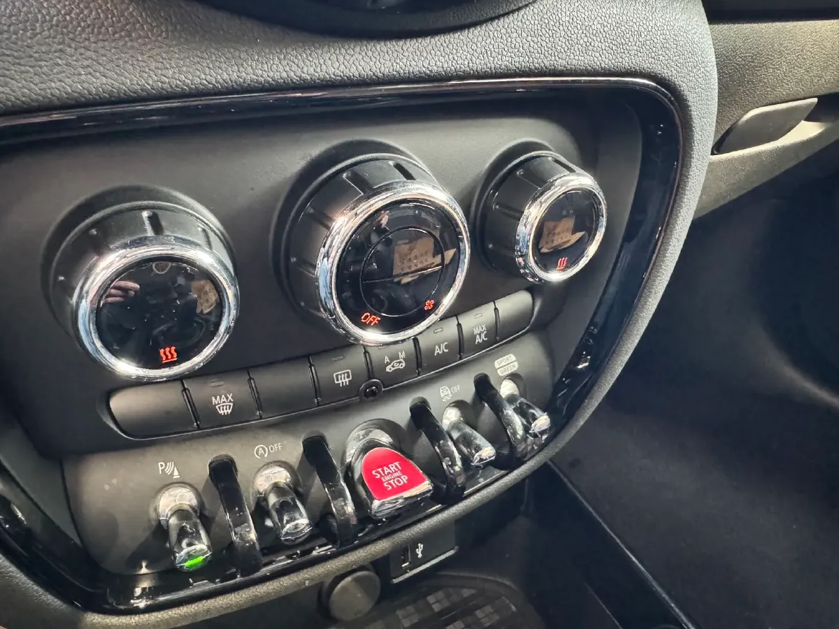 2019 MINI CLUBMAN 2.0T 192HP L4 7DCT,autocango,china used car exporter,china ev exporter,chinese used car exporter,chinese used ev exporter