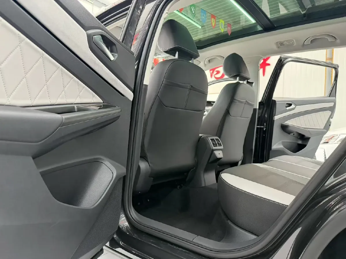 2023 Jetta VS7 1.4T 150HP L4 6AT,autocango,china used car exporter,china ev exporter,chinese used car exporter,chinese used ev exporter